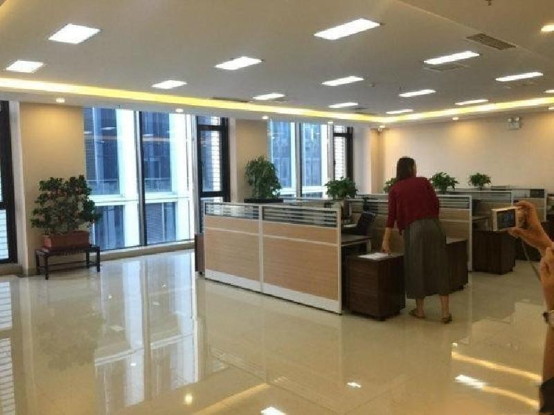 京版创意大厦     278平米办公室 5.5元/平